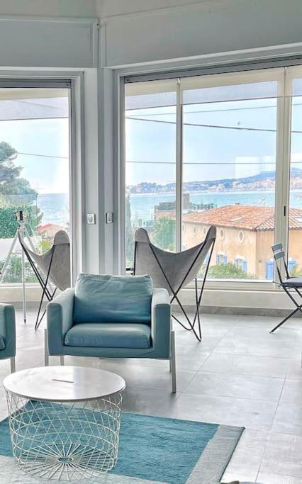 Avec Piscine, Baie De Bandol, Acces Sanary-sur-Mer