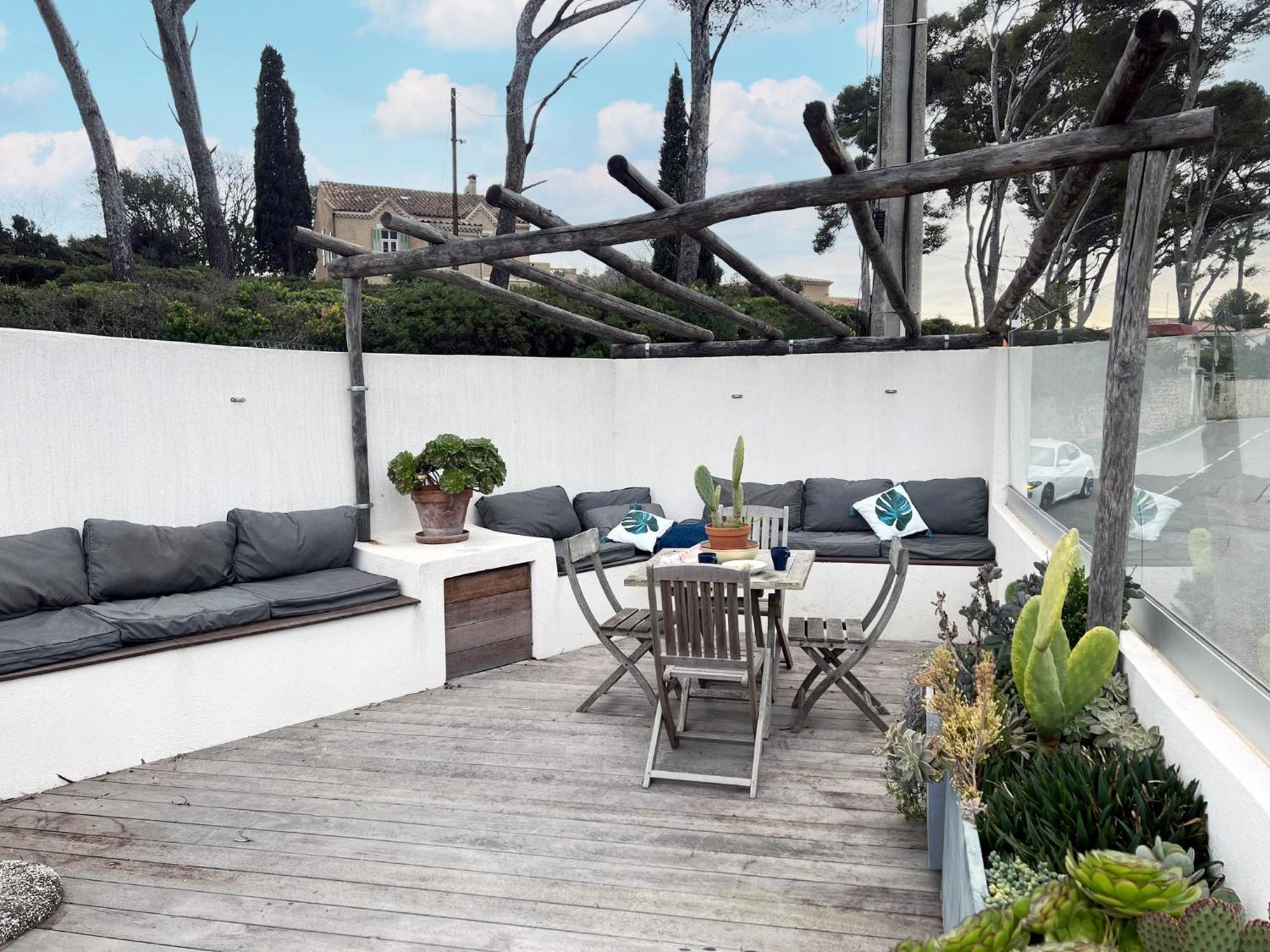 Villa Avec Piscine, Baie De Bandol, Acces *